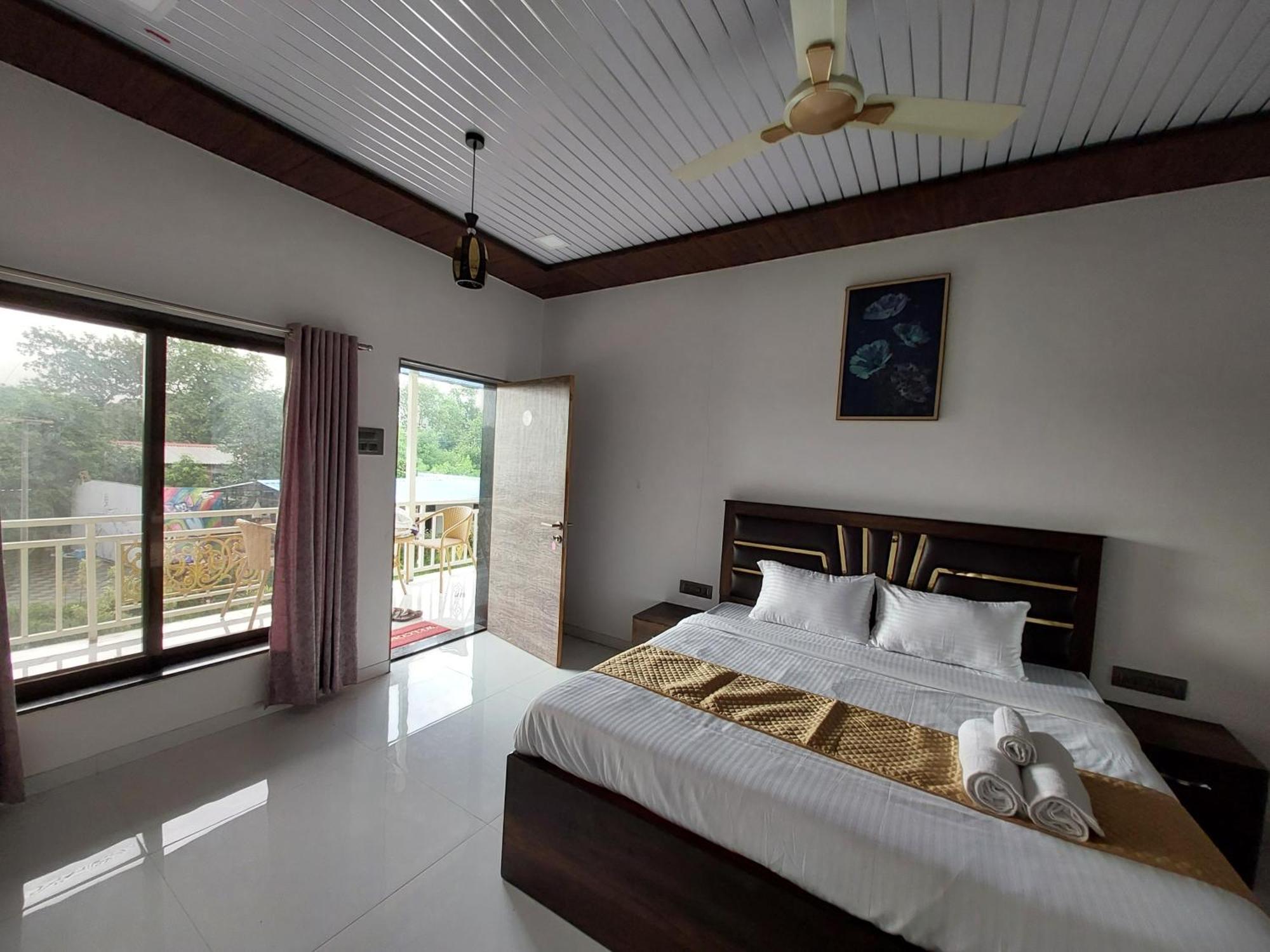 The Village Resorts คาร์จัต ห้อง รูปภาพ